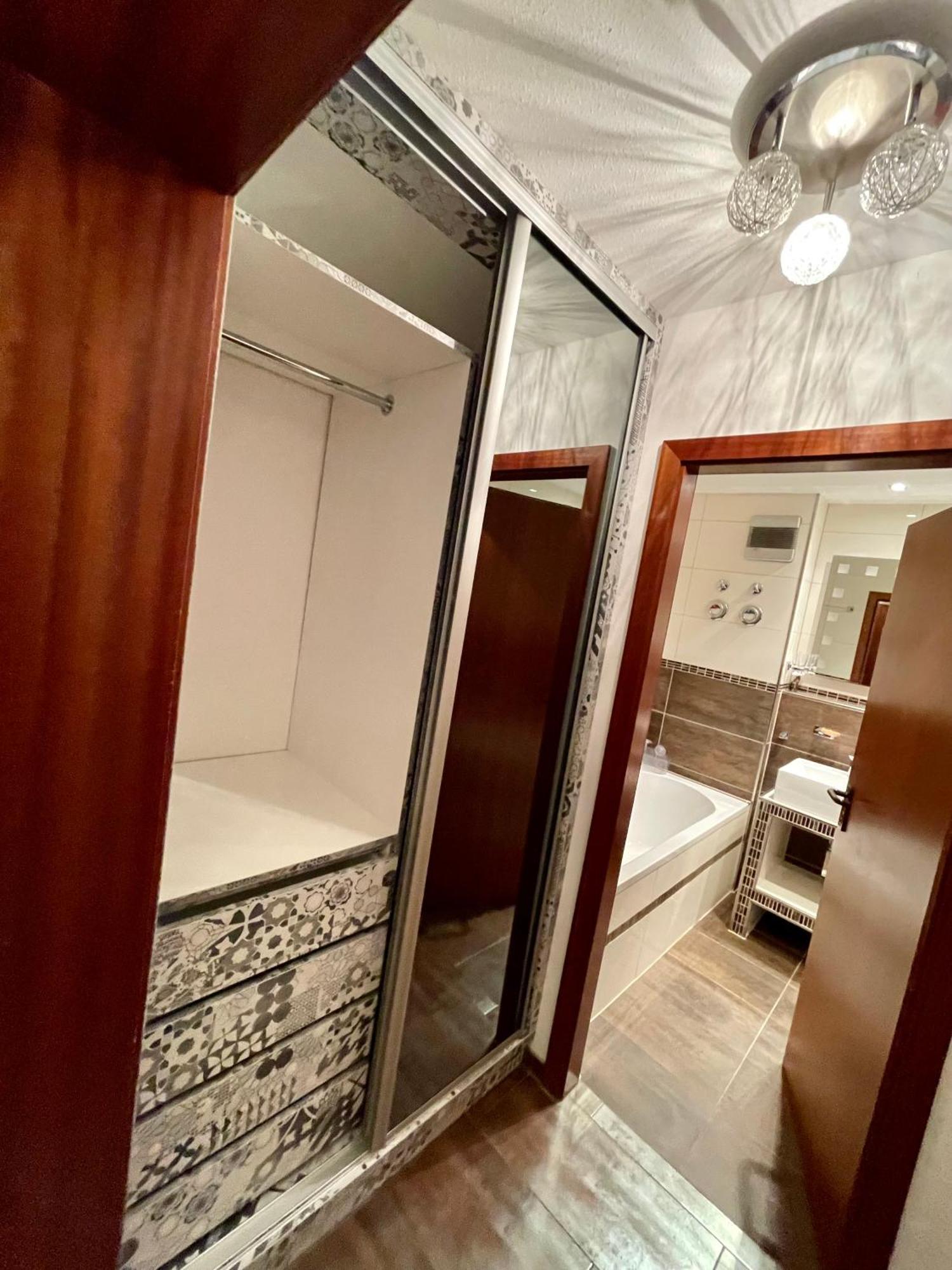 Wunderschoenes 2 Zimmer Apartment Zentrum Goldstadt Pforzheim Eksteriør bilde