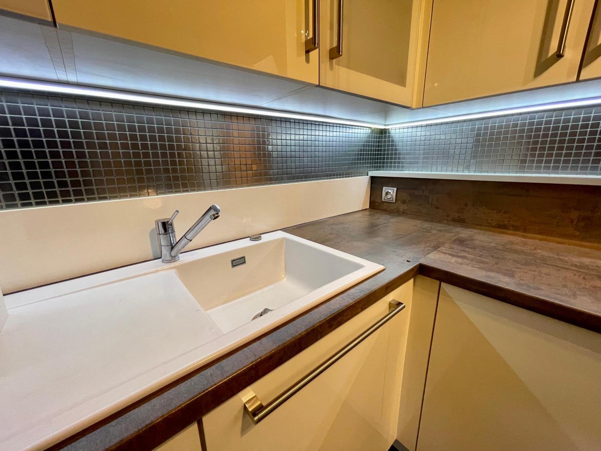 Wunderschoenes 2 Zimmer Apartment Zentrum Goldstadt Pforzheim Eksteriør bilde