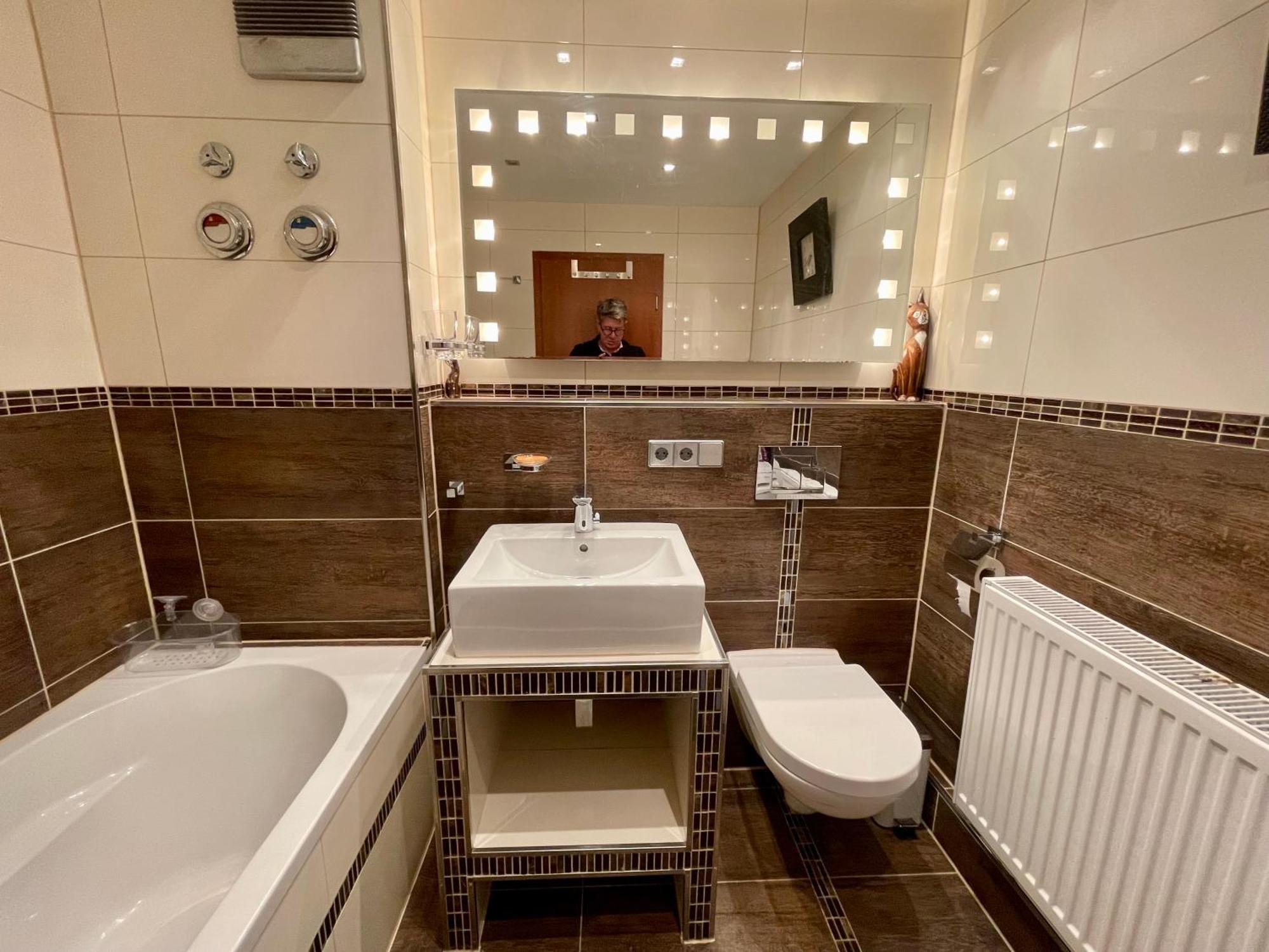 Wunderschoenes 2 Zimmer Apartment Zentrum Goldstadt Pforzheim Eksteriør bilde
